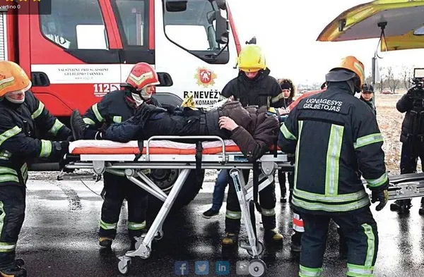 Погоня зі стріляниною: волиняни потрапили у жахливу аварію в Литві (фото)