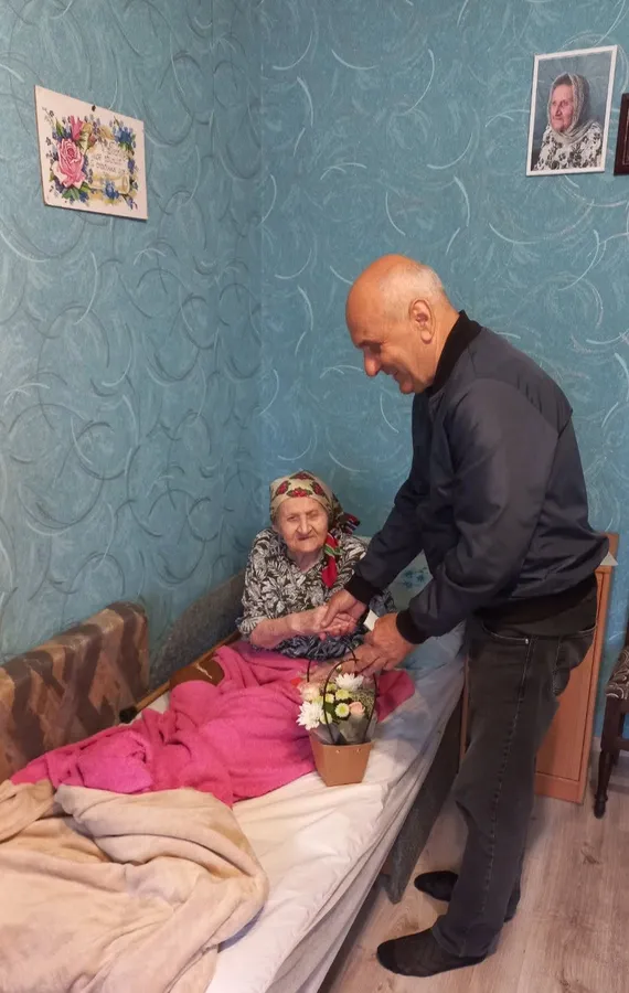 Пережила ціле століття: жителька села на Волині відзначила 101-й день народження