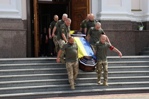 У Луцьку попрощались з Героями Костянтином Шевчуком та Едуардом Гуріним (фото)