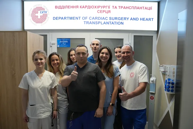 Вперше в Україні серце волинянина прооперував робот (фото)