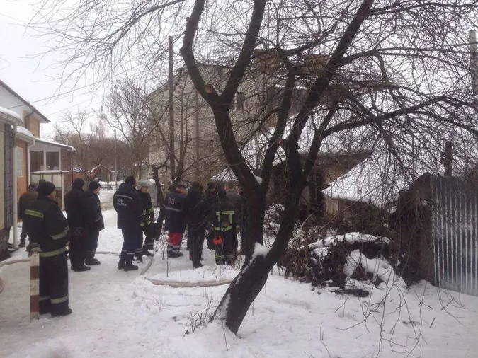 Поблизу Луцькради загорівся будинок. Загинув чоловік (фото)