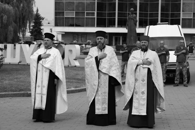 У Луцьку попрощалися із загиблим на Донеччині Миколою Сищиком (фото)