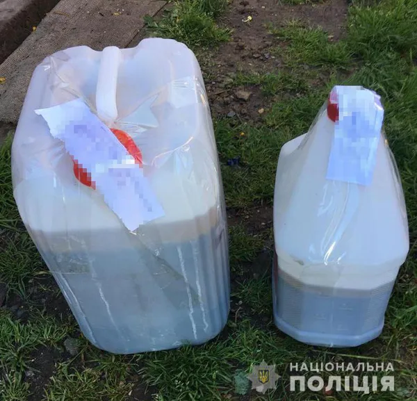 На Волині затримали чоловіків, які виготовляли наркотики