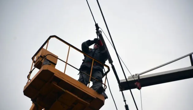 Через негоду на Волині 12 населених пунктів залишилися без світла