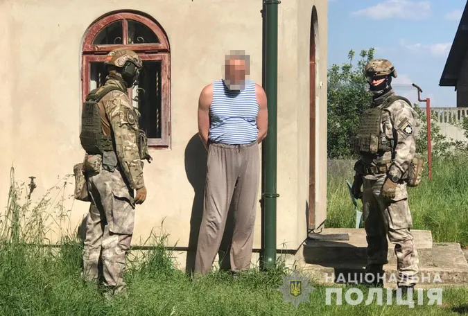 Волинські правоохоронці затримали підпільного священника-зброяра (фото, відео)
