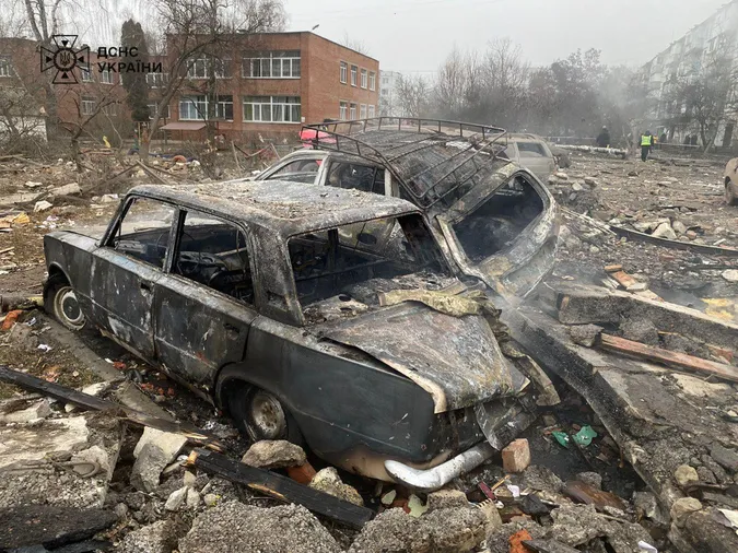 Російська ракета влучила в житловий будинок у Полтаві – є загиблі та поранені (фото, оновлено)