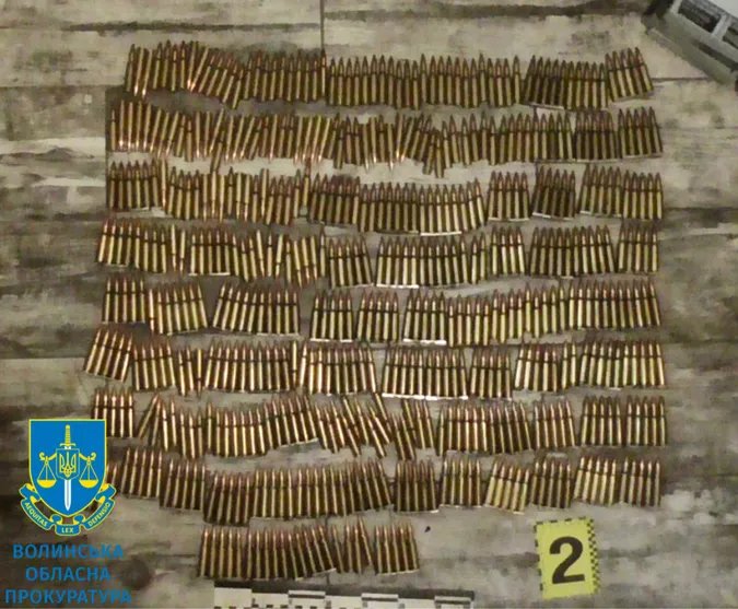 На Волині трьом торговцям зброєю повідомили про підозру (фото)