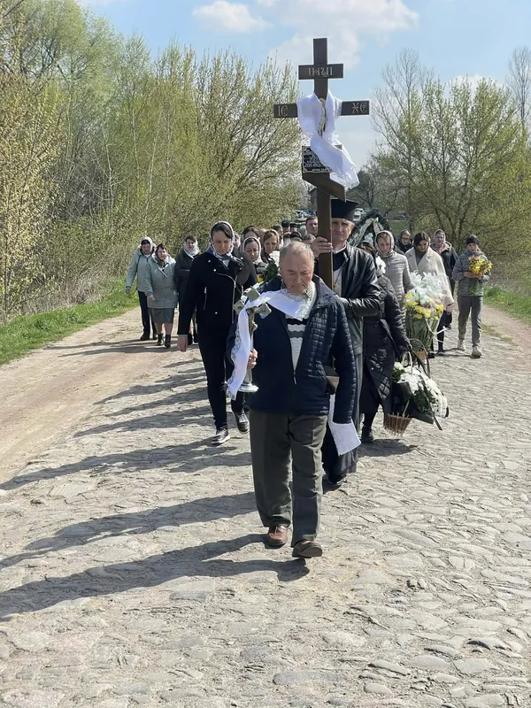 На Волині попрощалися з багаторічним настоятелем Володимиром Лапінським (фото)
