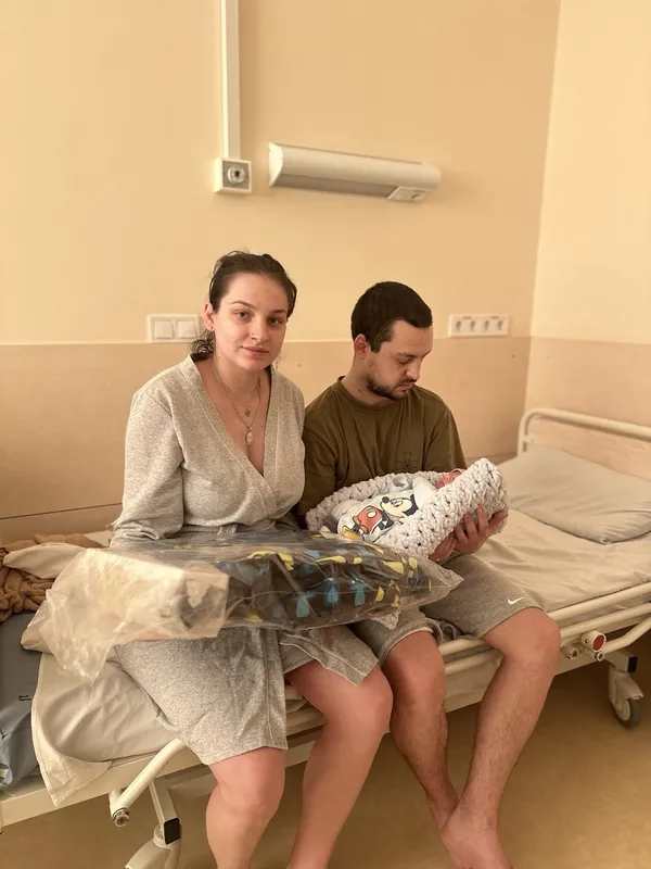 У Луцьку напередодні Дня закоханих немовлята отримали подарунки (фото)