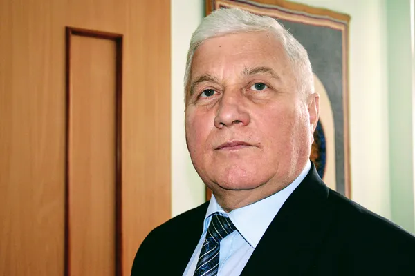 Дід Мороз чи Святий Миколай: думки волинських експертів