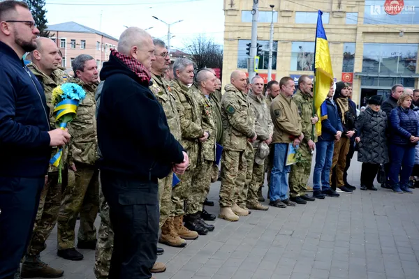 У Луцьку відзначили День українського добровольця (фото)