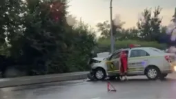 В Рованцях - ДТП: медики надають допомогу водію (відео)