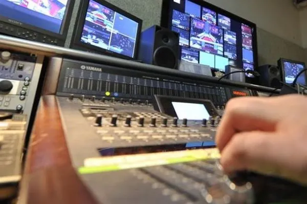 Від сьогодні телеканали на 75% говоритимуть державною мовою