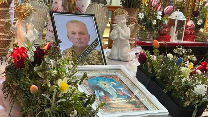 На Волині попрощалися з Володимиром Троцюком, якого пів року вважали зниклим безвісти (фото)