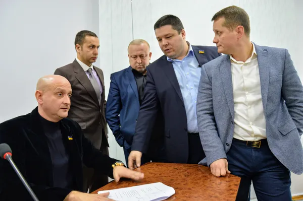 Ігри законом у Луцькій міській раді (фоторепортаж)