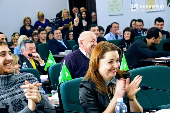 Як приймали бюджет Луцька на 2017 рік. Репортаж