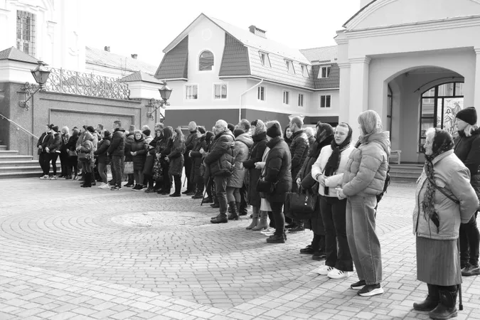 Загинув на Донеччині: у Луцьку попрощалися з розвідником Едуардом Ковальчуком (фото)