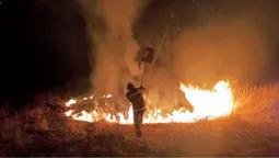 Стовпи вогню – гігантські: Волинь охопили масові пожежі (фото)