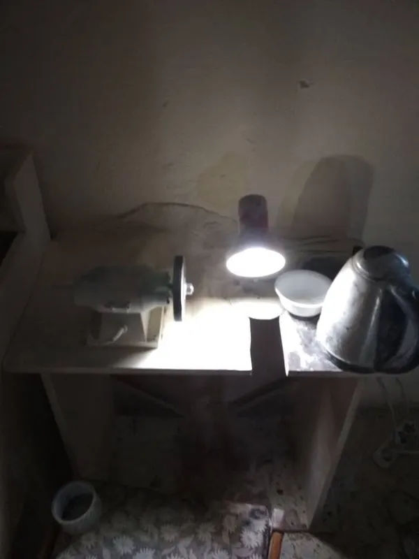 У Луцьку знайшли підпільний цех з обробки бурштину (фото)