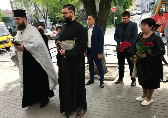 У Луцьку відкрили меморіальну дошку загиблому в АТО прокурору (фото)