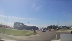 У Луцьку мотоцикліст намагався втекти від поліцейських (відео)