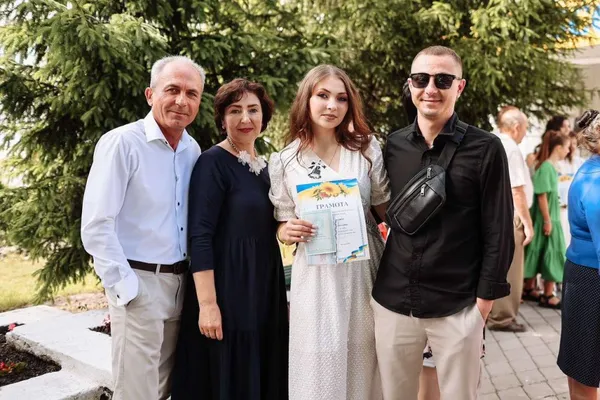 Сімейство у білих халатах: волинське подружжя майже 30 років працює в одній лікарні