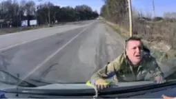 У Луцьку судили чоловіка, який провіз військового ТЦК на капоті