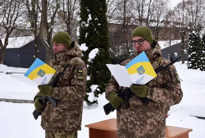 У Волинському прикордонному загоні – поповнення: новобранці склали присягу (фото)