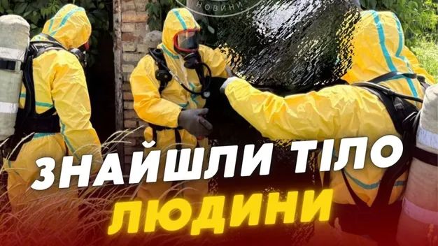 У Володимирі – моторошна знахідка: у вуличному туалеті виявили труп (відео)