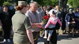 На Волині родинам загиблих Героїв вручили їхні посмертні нагороди (фото)