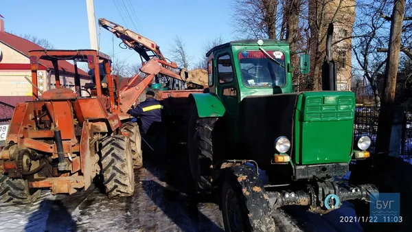 Лікарня в Іваничах вже другий день живе без води (фото)