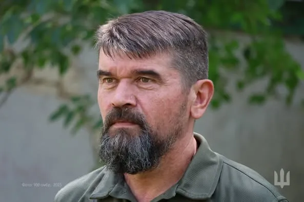 З підводників – у кулеметники: у волинській «сотці» служить директор Будинку культури (фото)