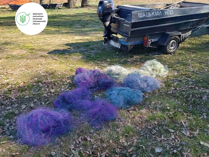З Шацьких озер витягнули кілометр браконьєрських сіток (фото)