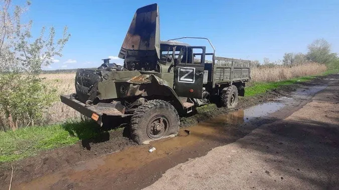 Окупанти знищили 20 своїх машин, щоб не воювати, і списали на партизанів