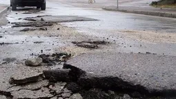 Люди вимагають відремонтувати дорогу між Волинню і Львівщиною (відео) 