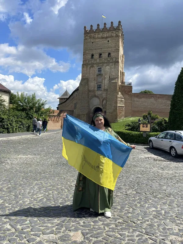 У Луцьку розігрують прапор з підписом Залужного (фото)