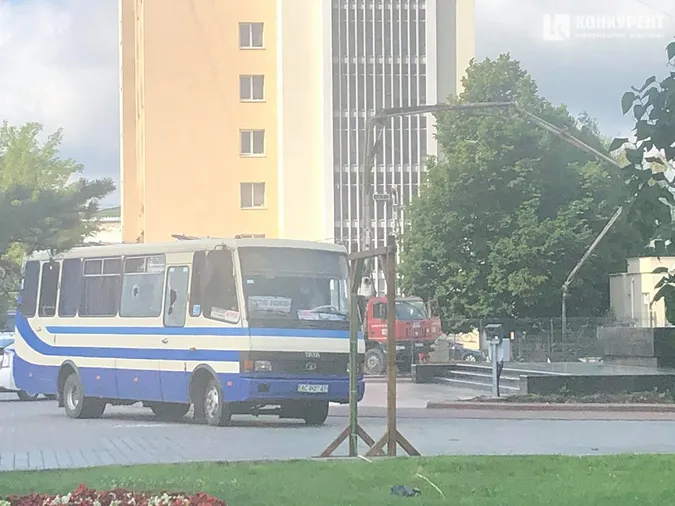 Центр Луцька перекритий і для людей, і для машин (фото)
