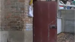 Колючий дріт та обурені мешканці: що кажуть луцькі муніципали та комунальники про скандал на Винниченка (відео)