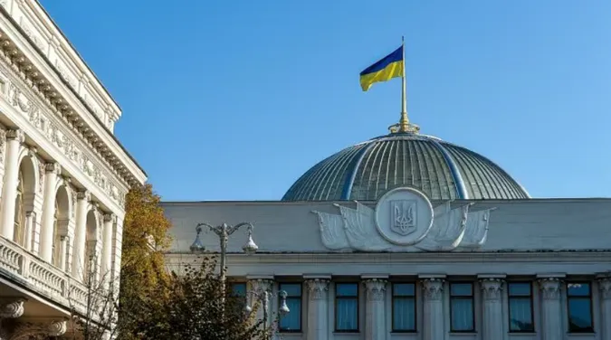 Рада ухвалила закон про повернення незалежності НАБУ і САП