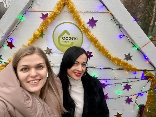Директорка рекреаційного комплексу CITY PARK Христина Назар та менеджерка з продажу нерухомості ТзОВ «Казкова оселя» Валентина Шотік