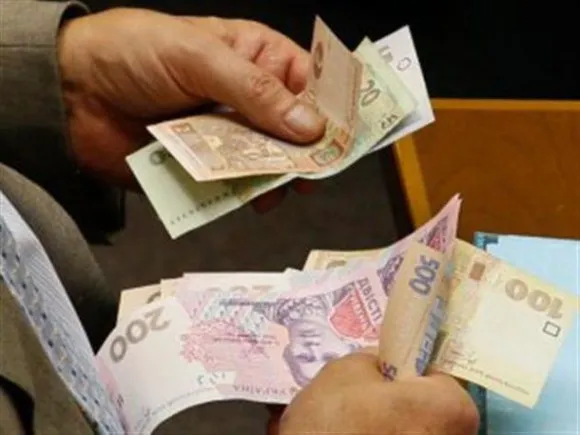 Як на Волині виплачували матеріальну допомогу переселенцям 