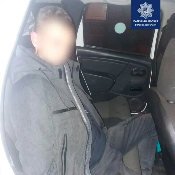Грабіж, крадіжка і наркотики: у Луцьку затримали небезпечних осіб (фото)