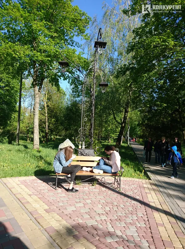 9 травня в Луцьку: фоторепортаж