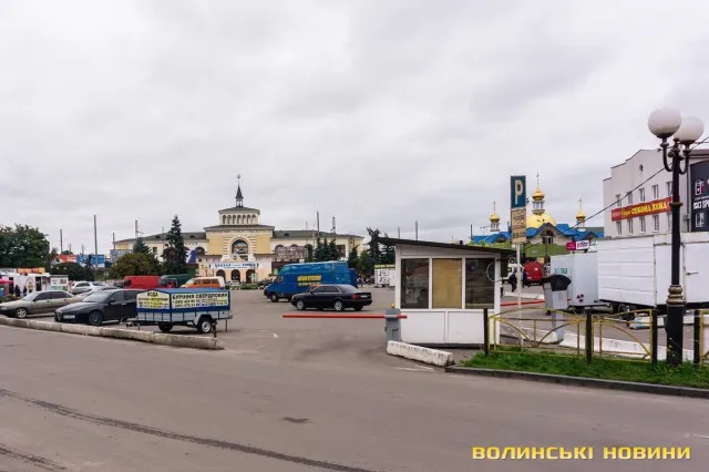 Місто контрастів: світлини осіннього Ковеля (фото)