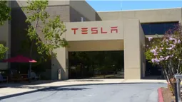 Рада директорів Tesla знайшла заміну Ілону Маску (фото)