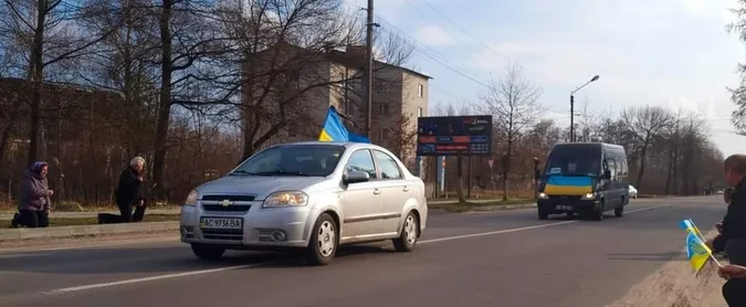 На Волині навколішки зустрічали загиблого Героя Андрія Михальчука
