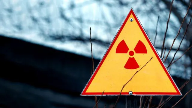 Російський снаряд у Києві влучив у пункт захоронення радіоактивних відходів