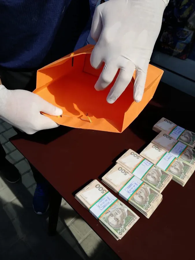 На хабарі взяли директора «Волинського облавтодору» (фото)