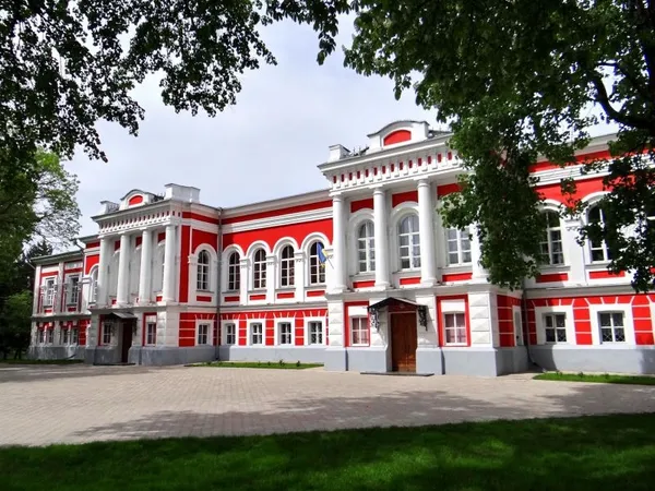 ТОП-12 найкрасивіших університетів України (фото)