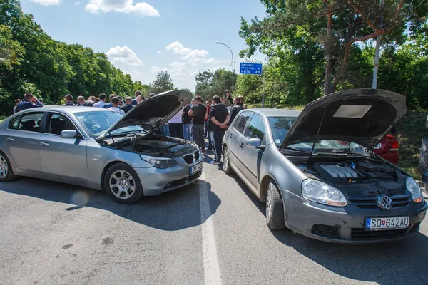 Власники легковиків на іноземних номерах блокували ключові магістралі, намагаючись зберегти за собою можливість без проблем експлуатувати такі машини
